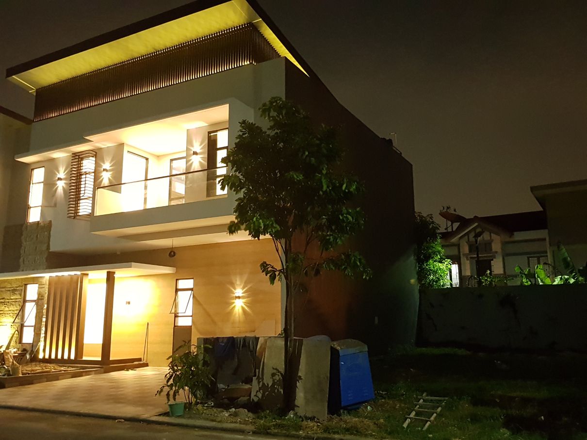 Alasan Penting Harus Pakai Jasa Kontraktor Bangun Rumah Mewah