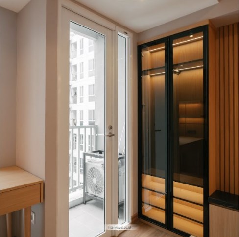 Desain Interior Apartemen Tokyo Riverside Pik 2 Dengan Furniture Hemat Ruang